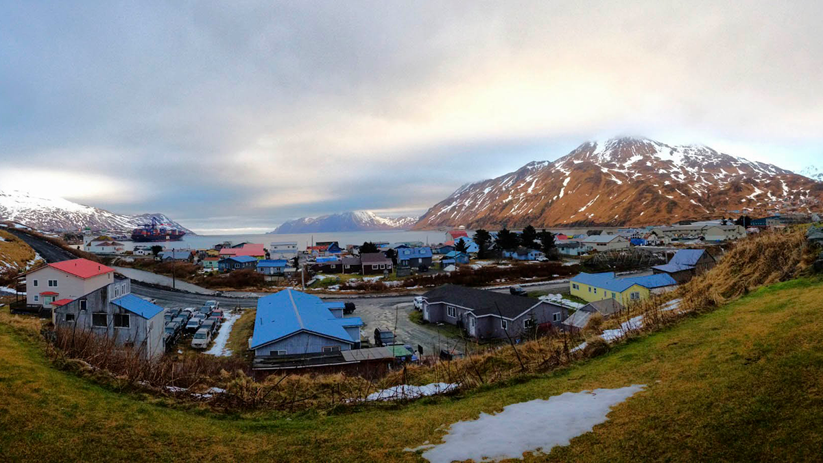 Photo of a community by the water in Washington State